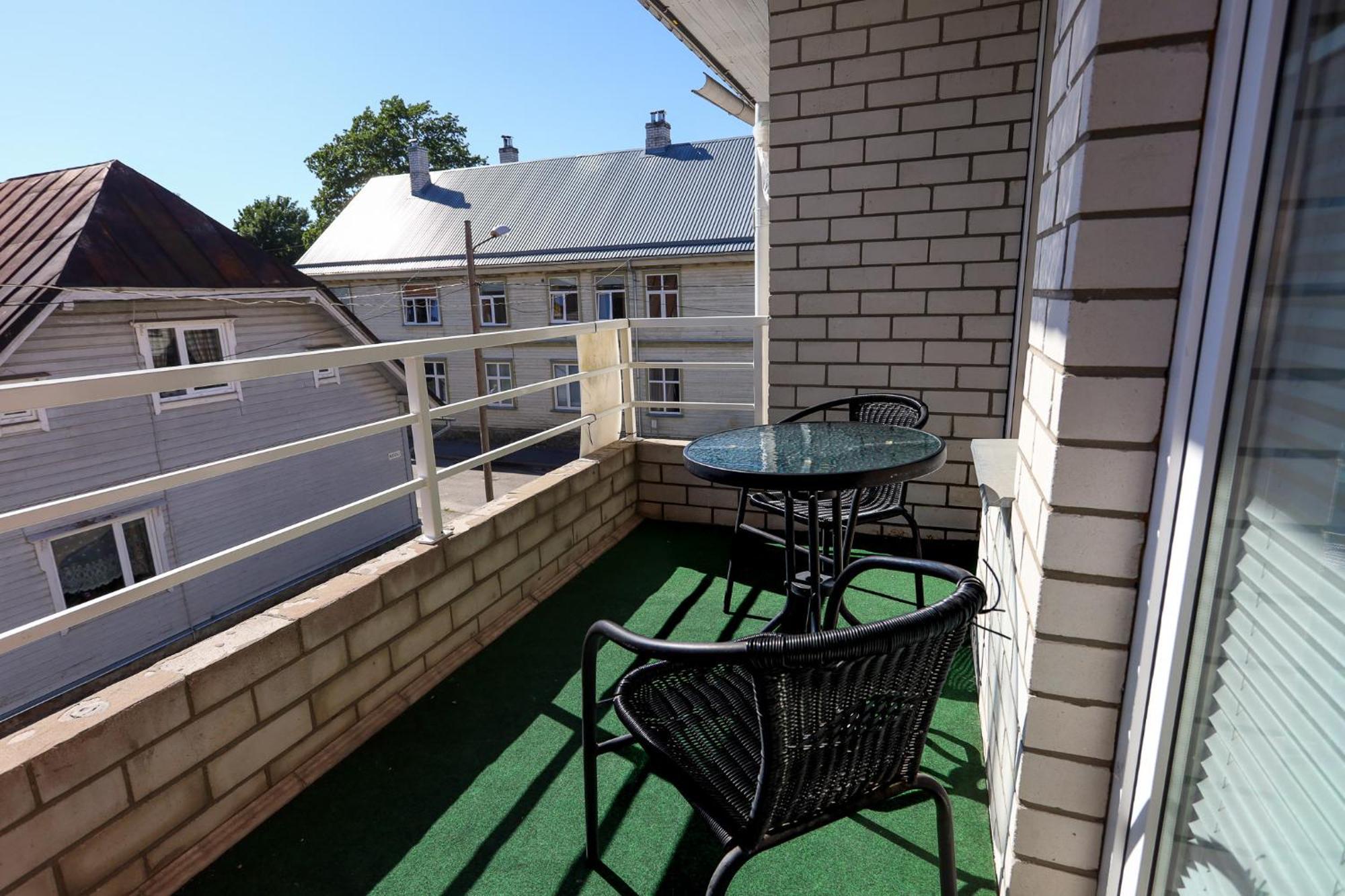 Romi Apartment Parnu Exterior photo